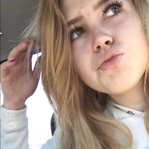 Meet your Posher, Cici